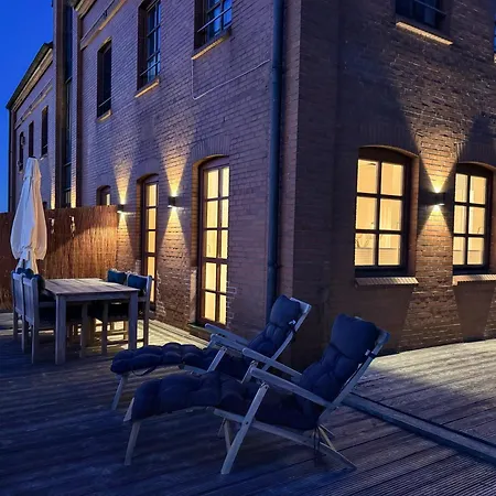 Piratenschiff - First-class Auszeit Mit Privaten Spa, Kamin, Meerblick & Gym Appartement Fehmarn