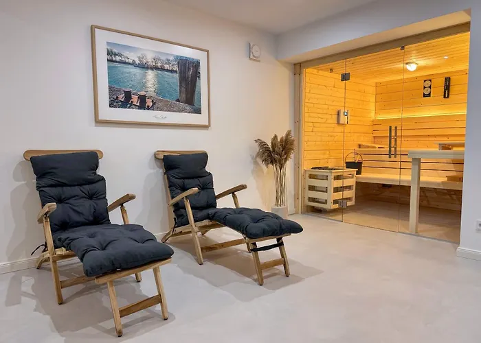 Piratenschiff - First-class Auszeit Mit Privaten Spa, Kamin, Meerblick & Gym